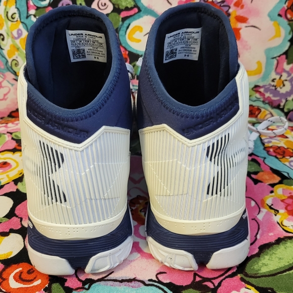 Mens Under Armour basketball shoes size 11.5 - Picture 4 of 6